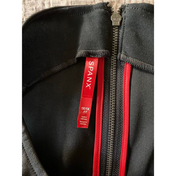 SPANX Leather Like Combo Fitted Dress in Classic Black Size 1X - Picture 6 of 7